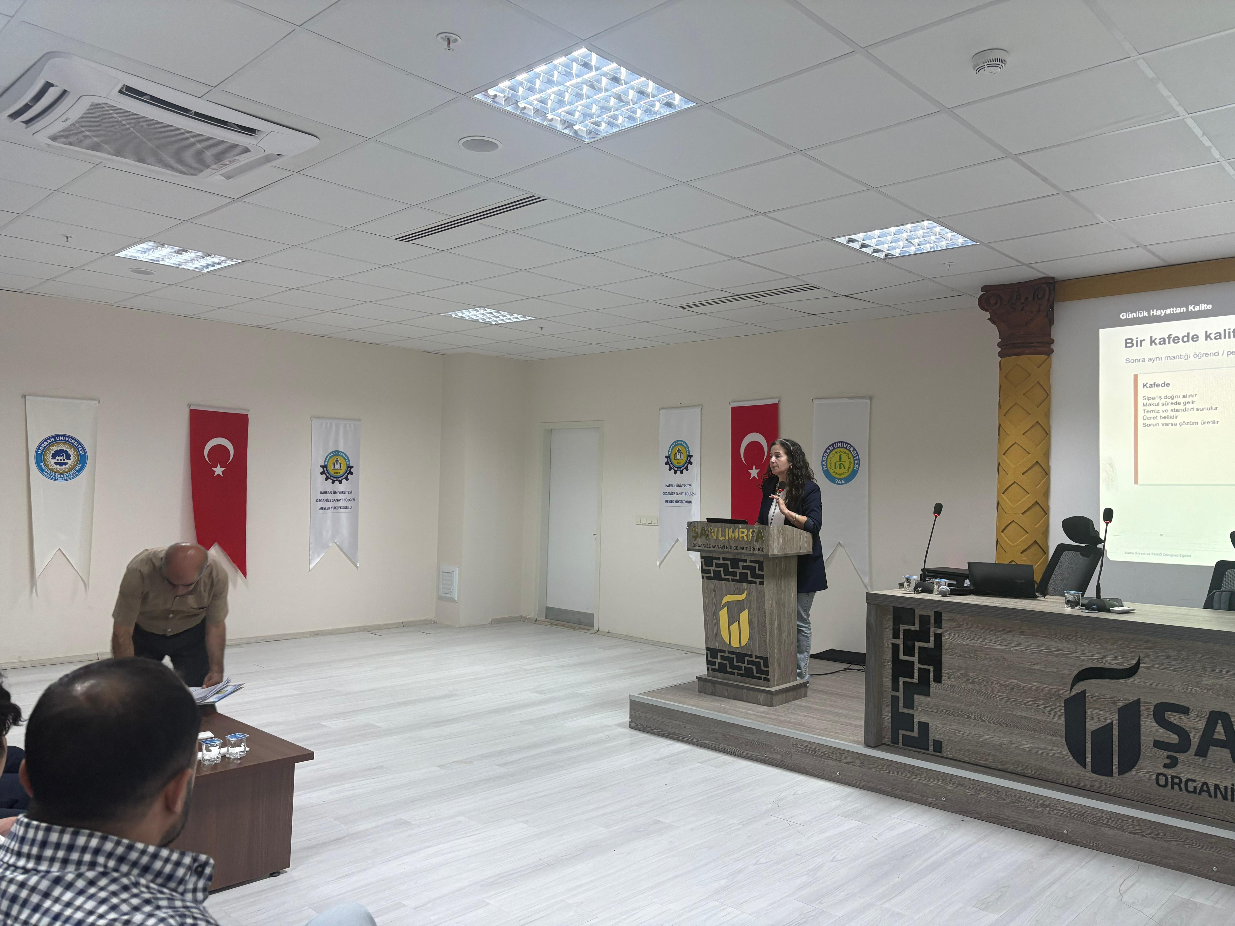 Birim Eğitimleri Kapsamında OSB MYO’da Kalite Süreçleri Eğitimi Gerçekleştirildi